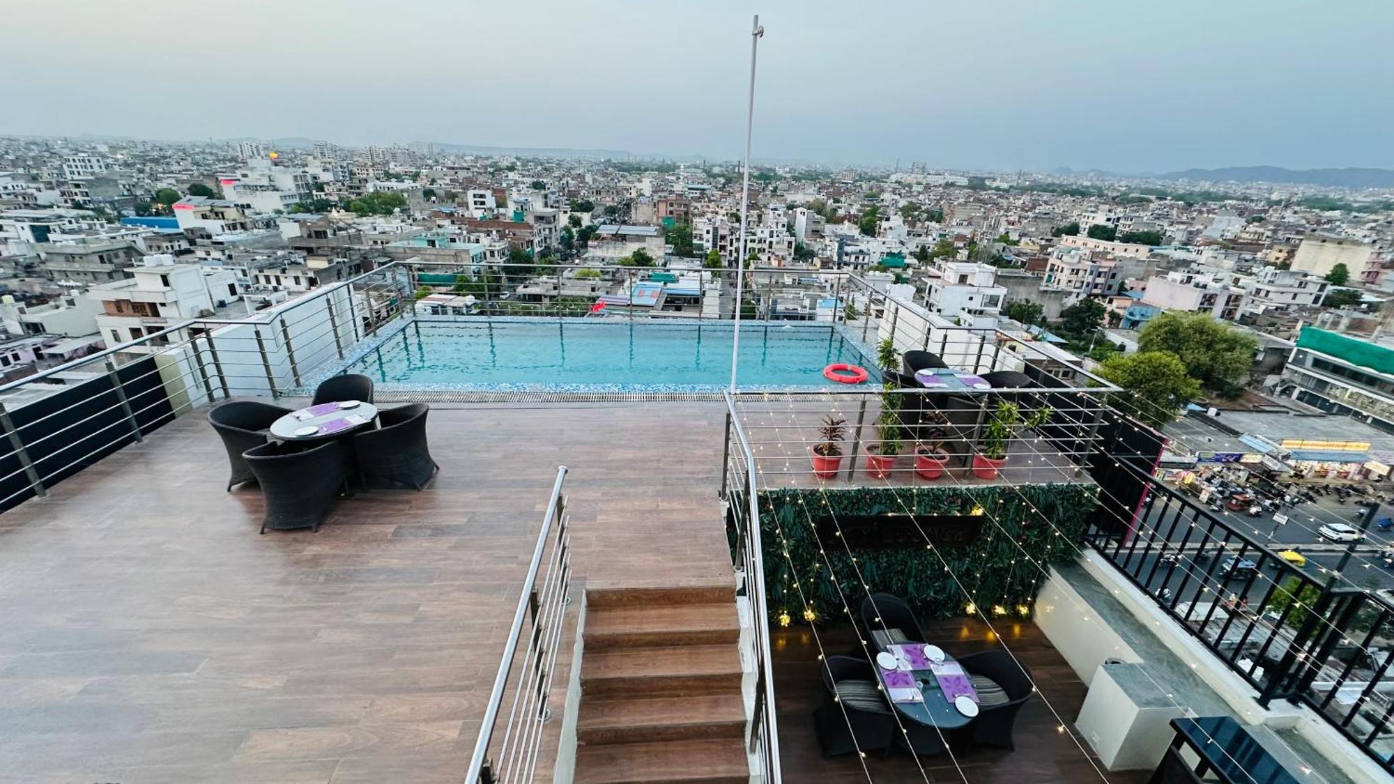 Regenta Central Jaipur Exteriör bild